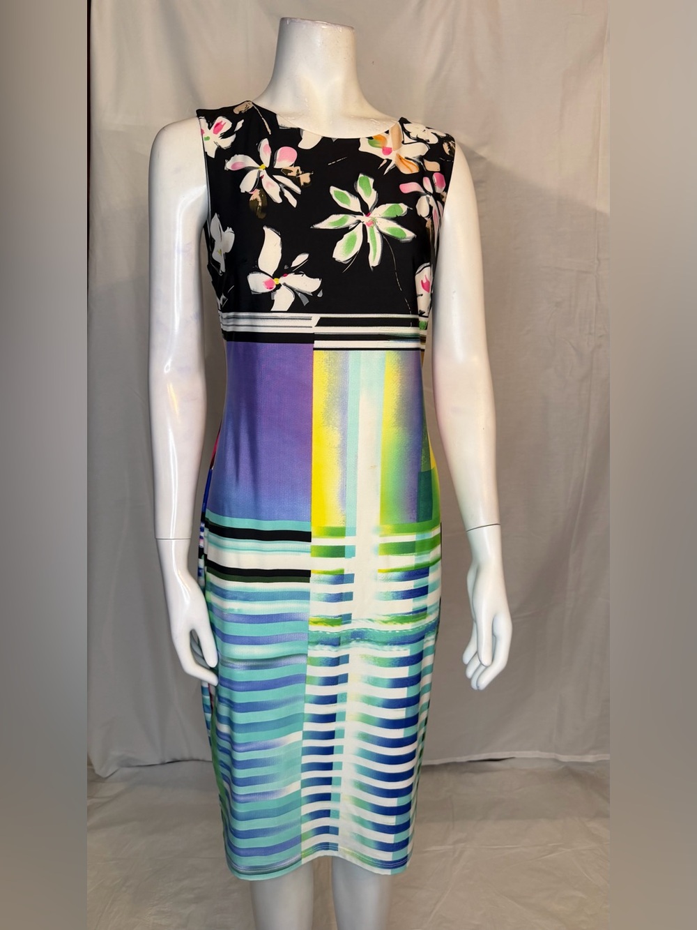 Sleeveless Floral & Stripe Shift Dress in Black and Multi